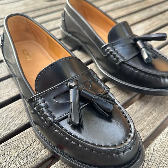 Alohas Terrane Loafers in Black with Tassels - Picture 5 of 9